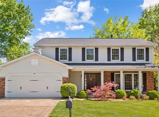 1713 Derrynane Dr, Ballwin, MO