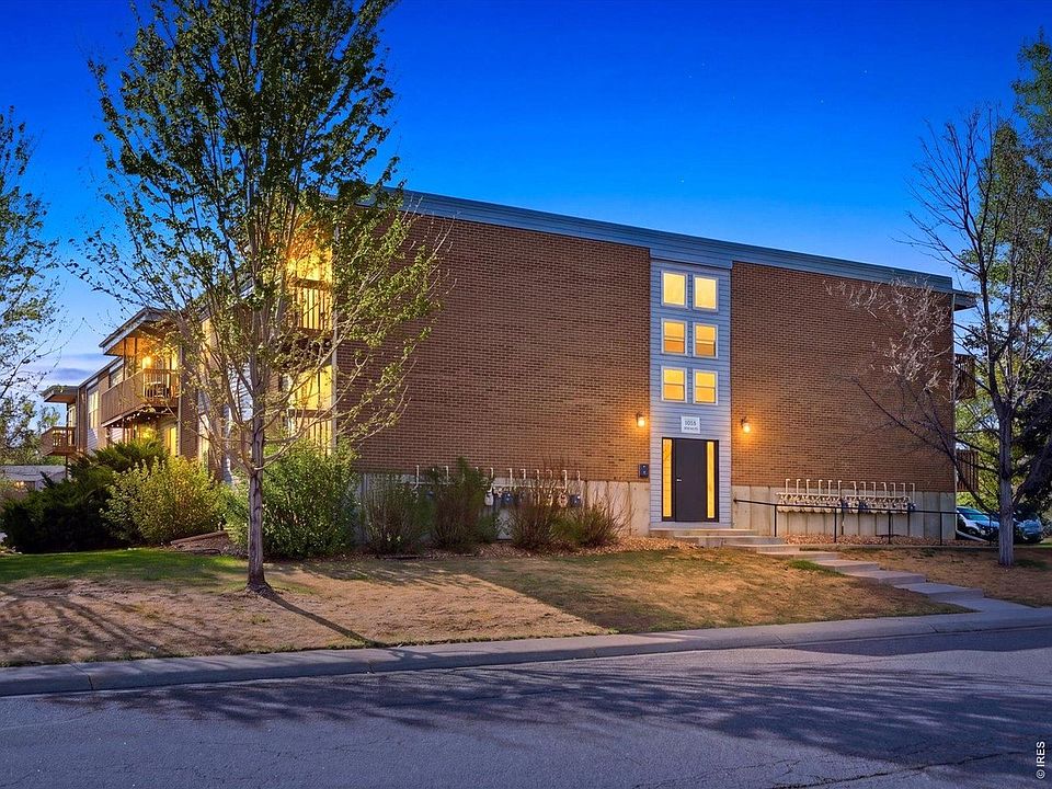 1st image of 1606 Cottonwood Dr #3