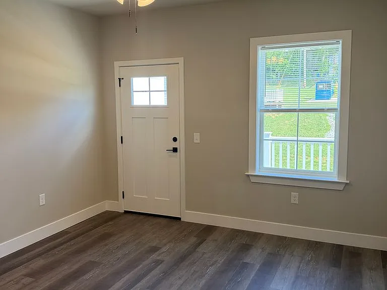 Salem Run Apartments Phase 2 — Photo 177