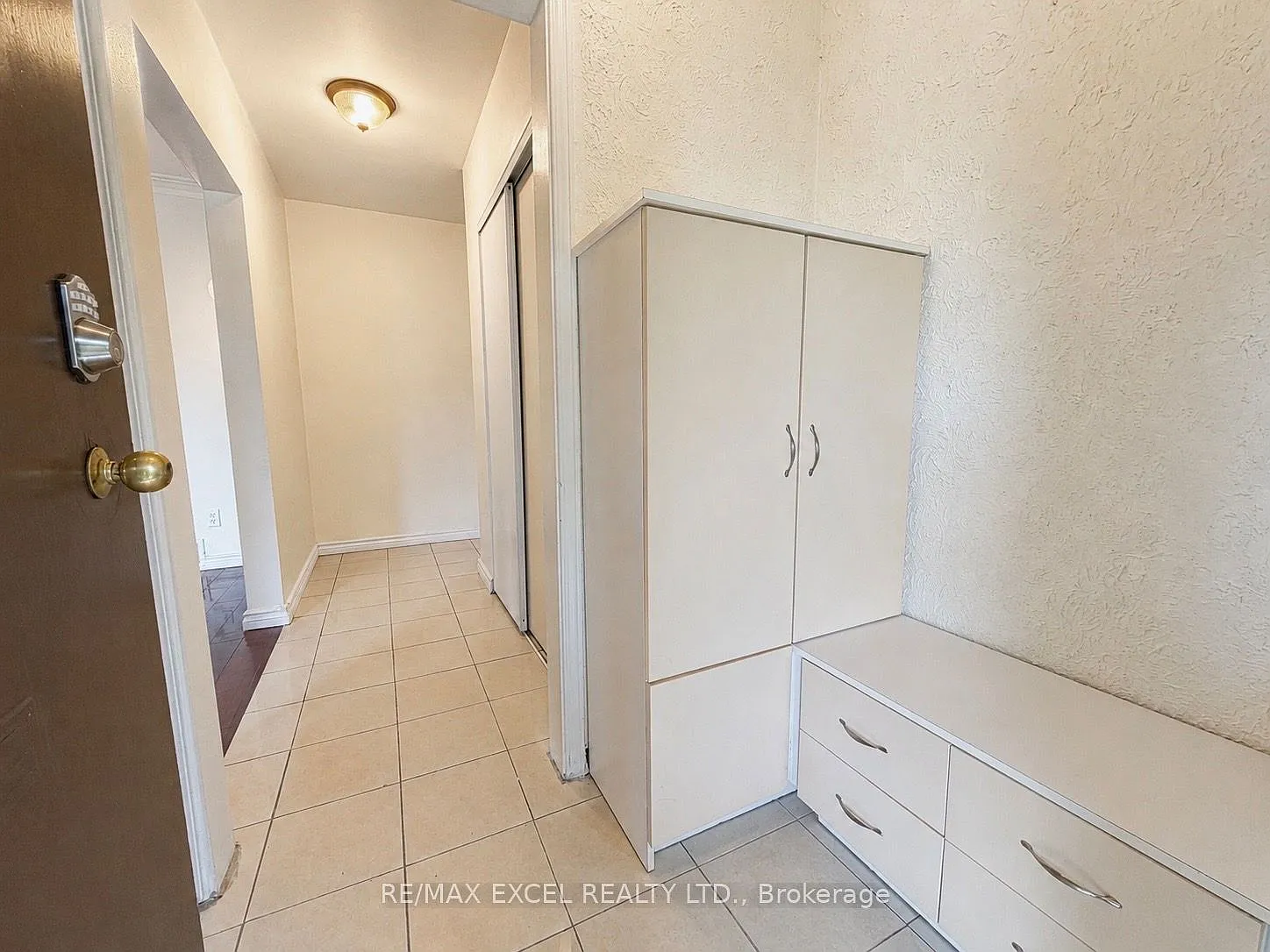 3 bed, $3,100 — Photo 2