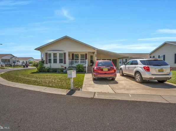 2003 Burlington Cir, Williamstown, NJ 08094