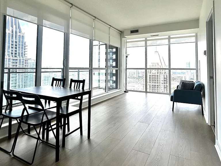 4070 Confederation Pkwy #2909 — Photo 18