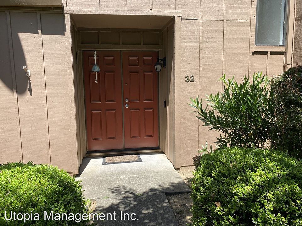 1st image of 32 Cinnamon Teal Ln