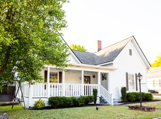 25 N Broad St, Porterdale, GA