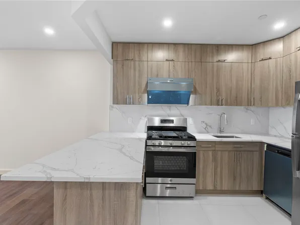 124-28 Queens Boulevard image 3 of 16