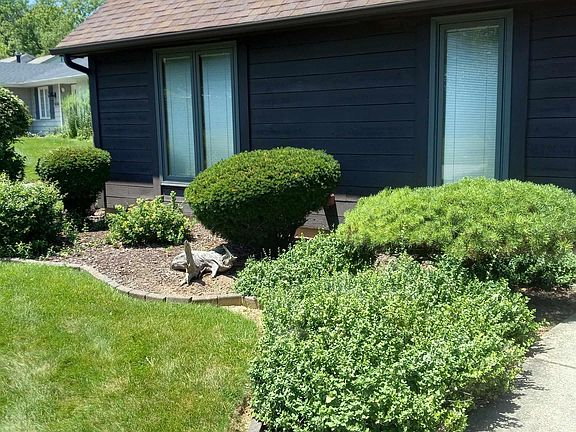 2nd image of 4926 Pasture Gate Pl
