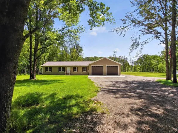 5590 N Jefferson Rd, Midland, MI 48642