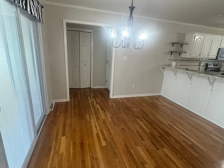 1108 Meadows Pl — Photo 25
