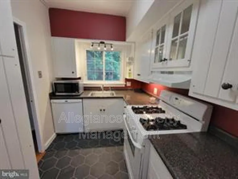 3472 Gunston Rd — Photo 7