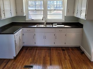 110 Boggs Rd, Belton, SC 29627