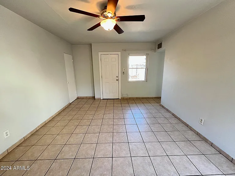 30 W Culver St #B — Photo 10
