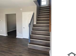 39 S Hawthorne Rd, Middle River, MD 21220
