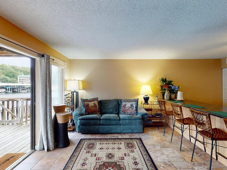 103 Southwood Shores Pl #1C — Photo 8