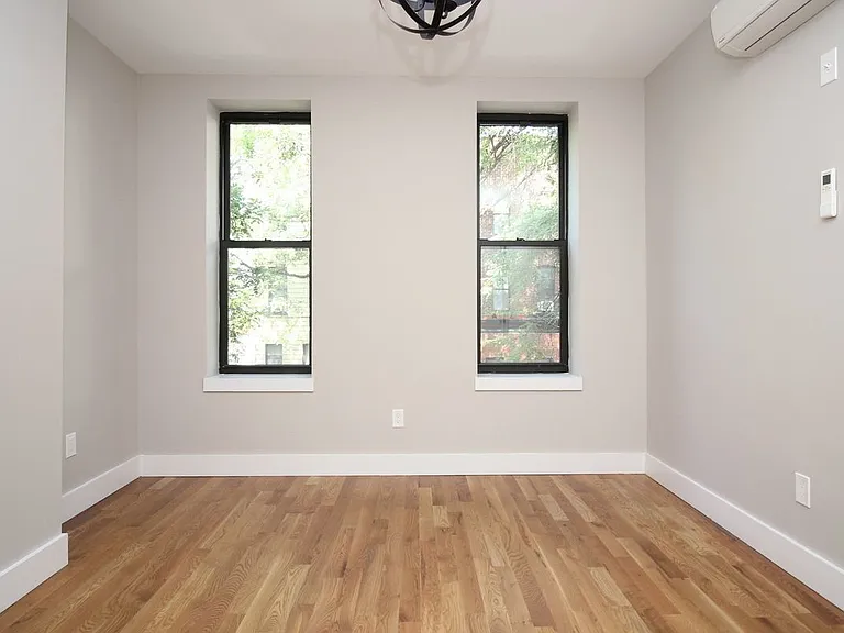 1384 Greene Ave #2A — Photo 5