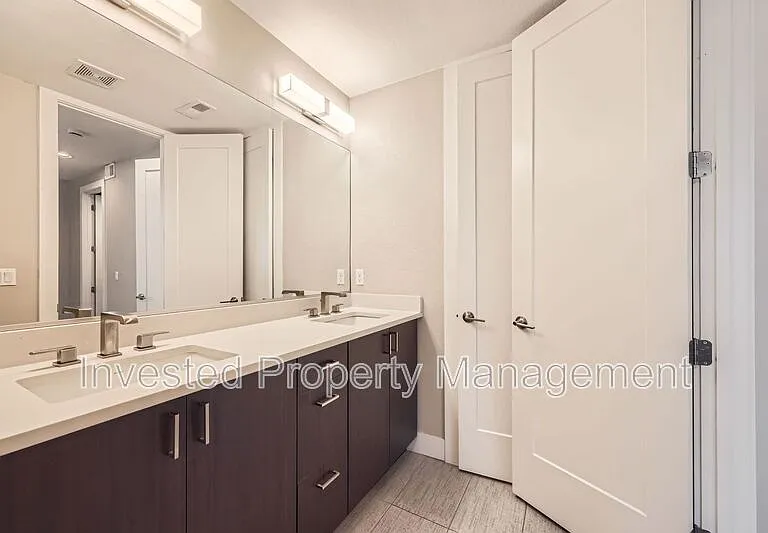 1323 Elati St #4 — Photo 15