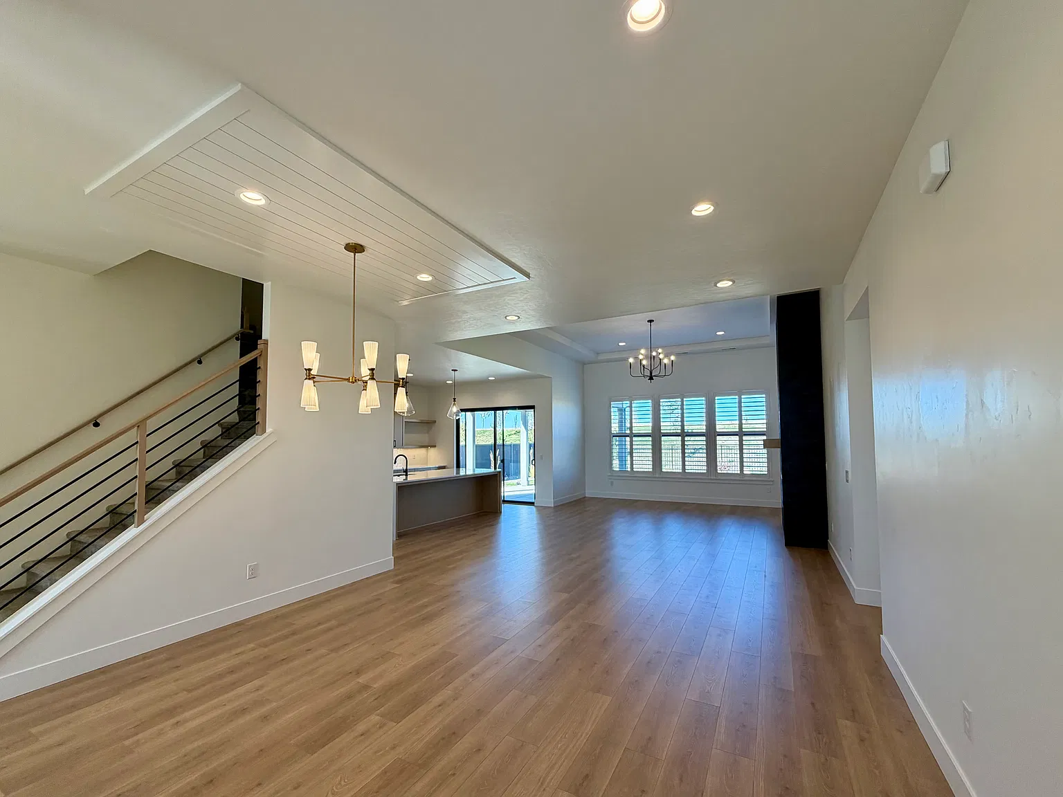 7714 W Flathead Lake St — Photo 3