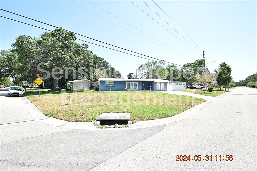 1st image of 4498 Neptune Dr SE