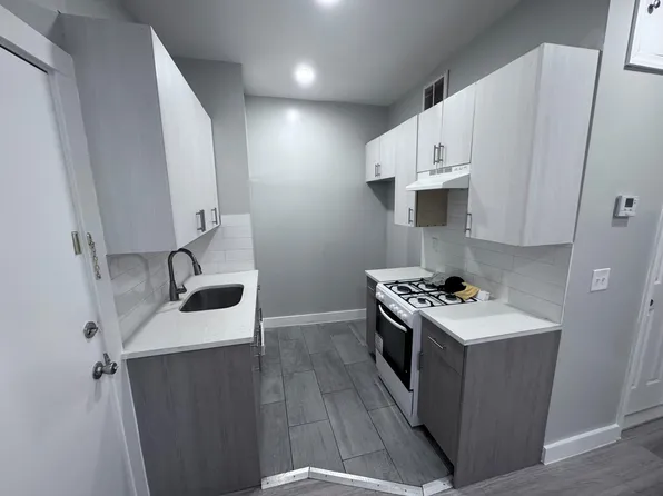 88 Pulaski St, Newark, NJ