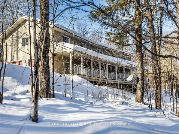 1030 Purbrook Rd, Bracebridge, ON P1L 1X3