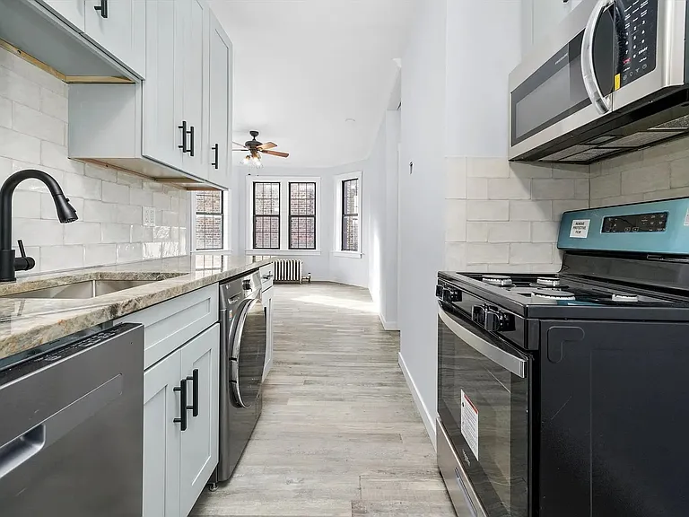 6124 S Ingleside Ave #3W — Photo 12