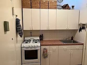 Rented by City Connections Realty