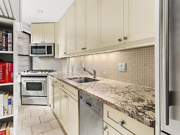 4th image of 865 1st Ave APT 8C