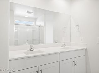 945 W Calle Las Varitas, Sahuarita, AZ 85629