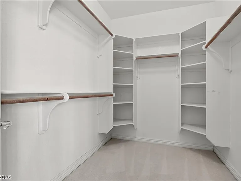 1888 Woodhaven Dr — Photo 37