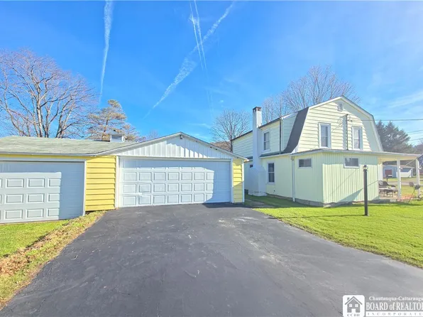 3254 1st Ave, Wellsville, NY 14895