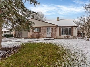 60 Chateau Ct, Depew, NY 14043