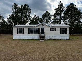51 Harnage Rd, Lakeland, GA 31635