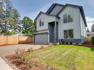 7866 SW Birch St, Portland, OR 97223