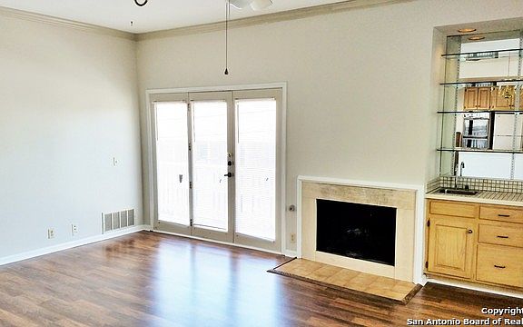 4th image of 101 Fenimore Ave APT 8