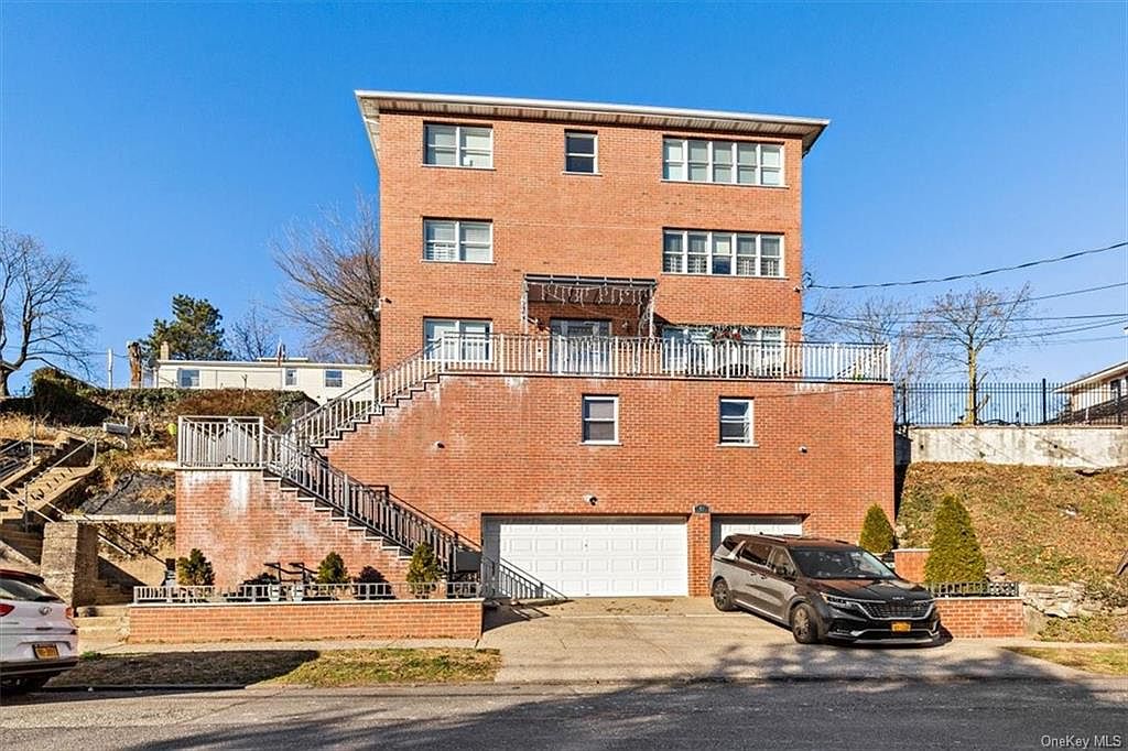 41 New Avenue, Yonkers, NY 10704 Zillow