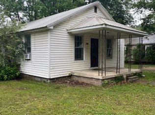 1043 W Woodrow St, Milan, TN 38358