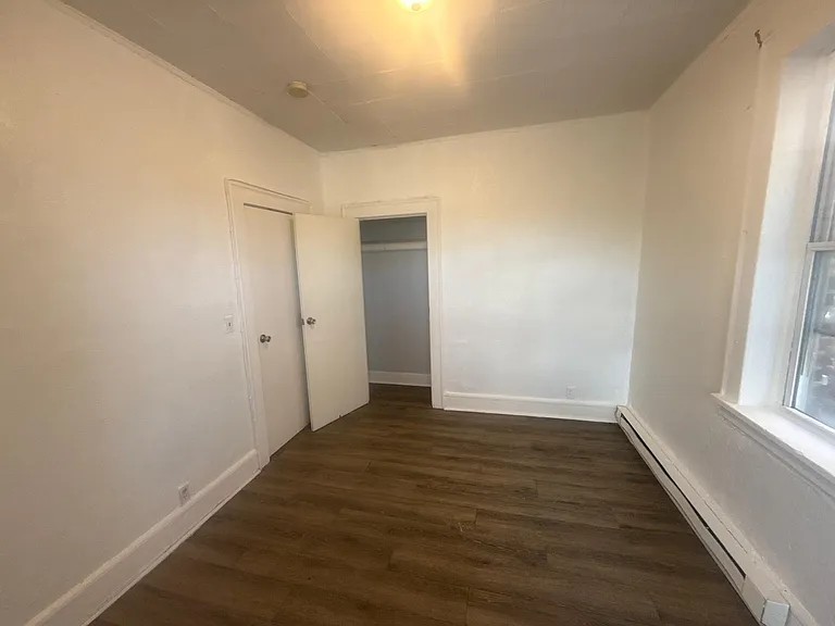 106 S Essex Ave #3 — Photo 8