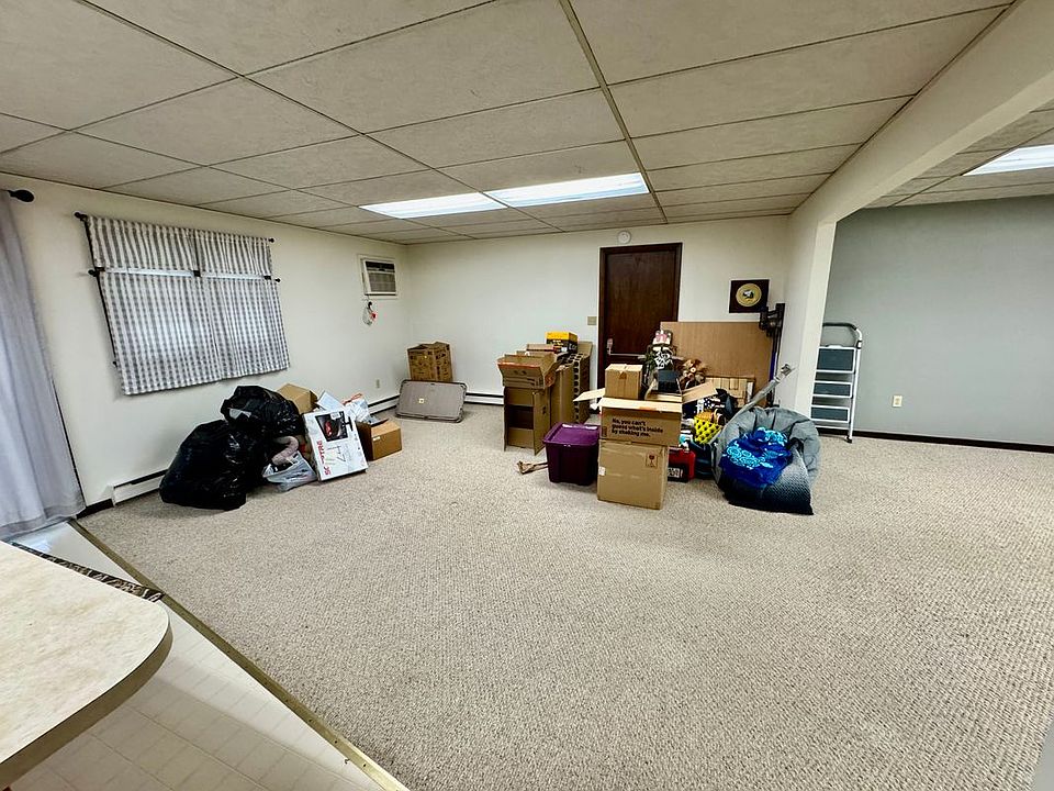2nd image of 1121 Pohopoco Dr #2