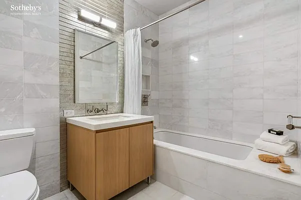 215 East 19th Street #2A in Gramercy Park, Manhattan