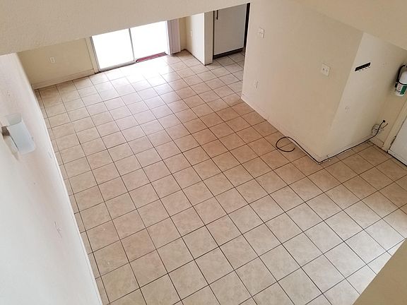 4th image of 11059 Mirage Ct