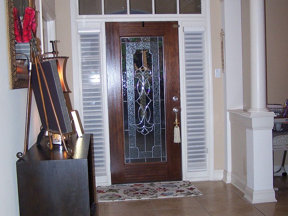 1st image of 2712 Acadiana Trce
