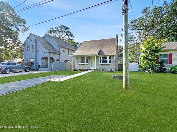 3rd image of 326 Morris Blvd