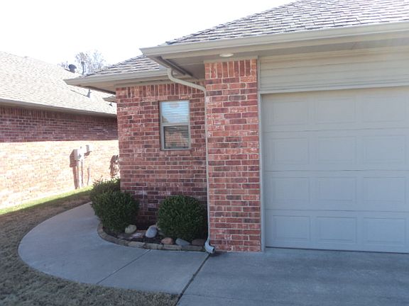 2nd image of 116 SW 91st St
