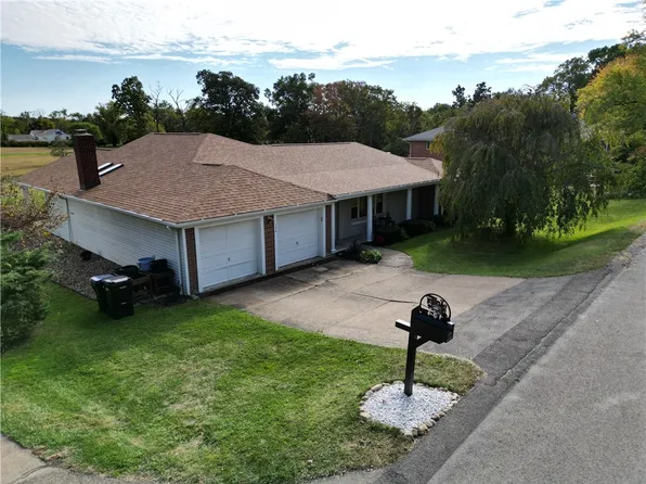 134 Woods Ave, Monaca, PA 15061