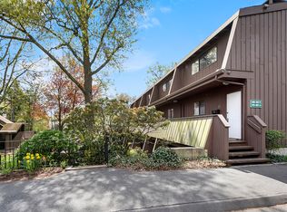 193 Knapps Hwy UNIT 193, Fairfield, CT 06825