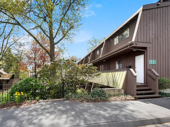 193 Knapps Highway #193, Fairfield, CT 06825