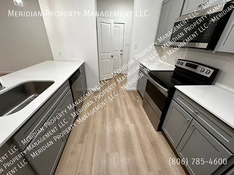 5513 Itasca St — Photo 12