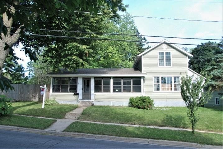 1st image of 308 N Ferry Dr