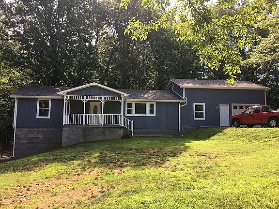 3rd image of 3248 Bell St