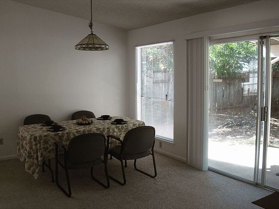 4th image of Woodstock Way