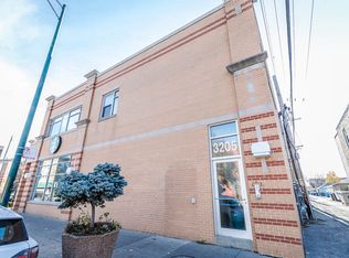 3205 W Wilson Ave APT 204, Chicago, IL 60625